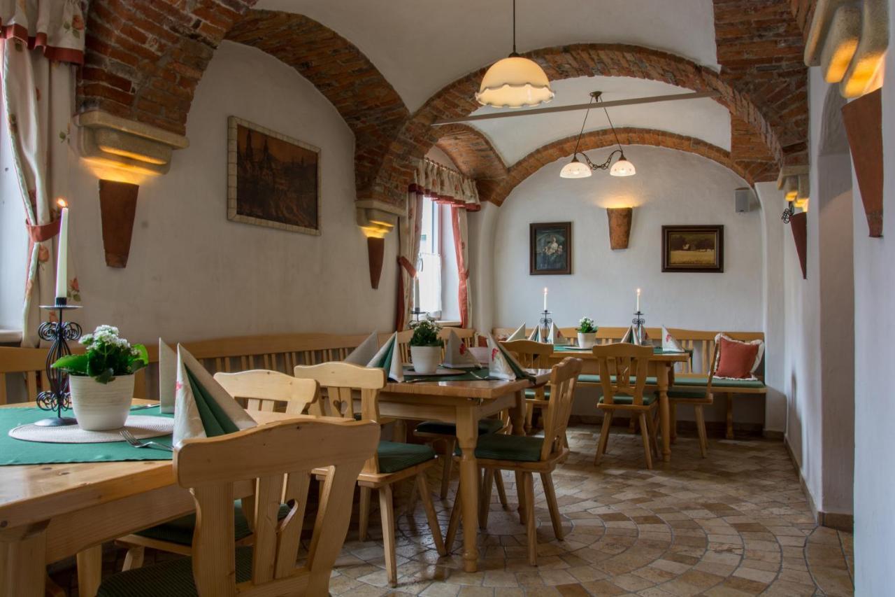Gasthof Lend-Platzl กราซ ภายนอก รูปภาพ